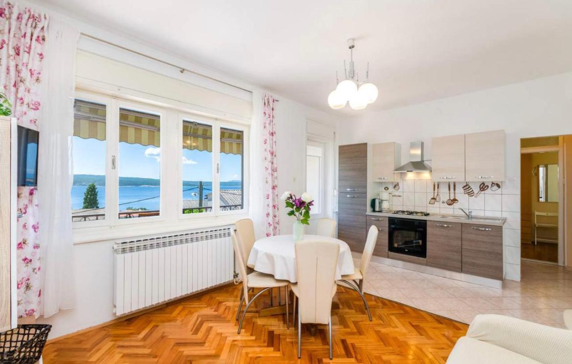 Apartments Tatjana Crikvenica Eksteriør bilde